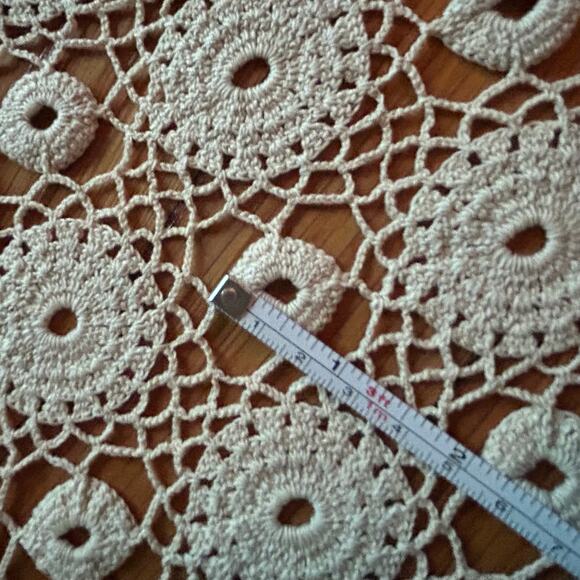 Vintage Hand-Crocheted Lace Tablecloth – Ivory Round Motif Design, 51” x 49 - Picture 11 of 12